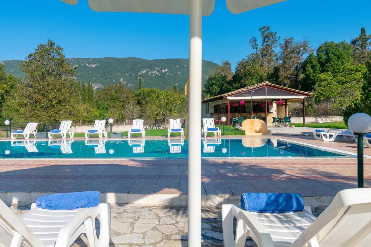 Rivendell Apartments Áno Korakiána Zewnętrze zdjęcie