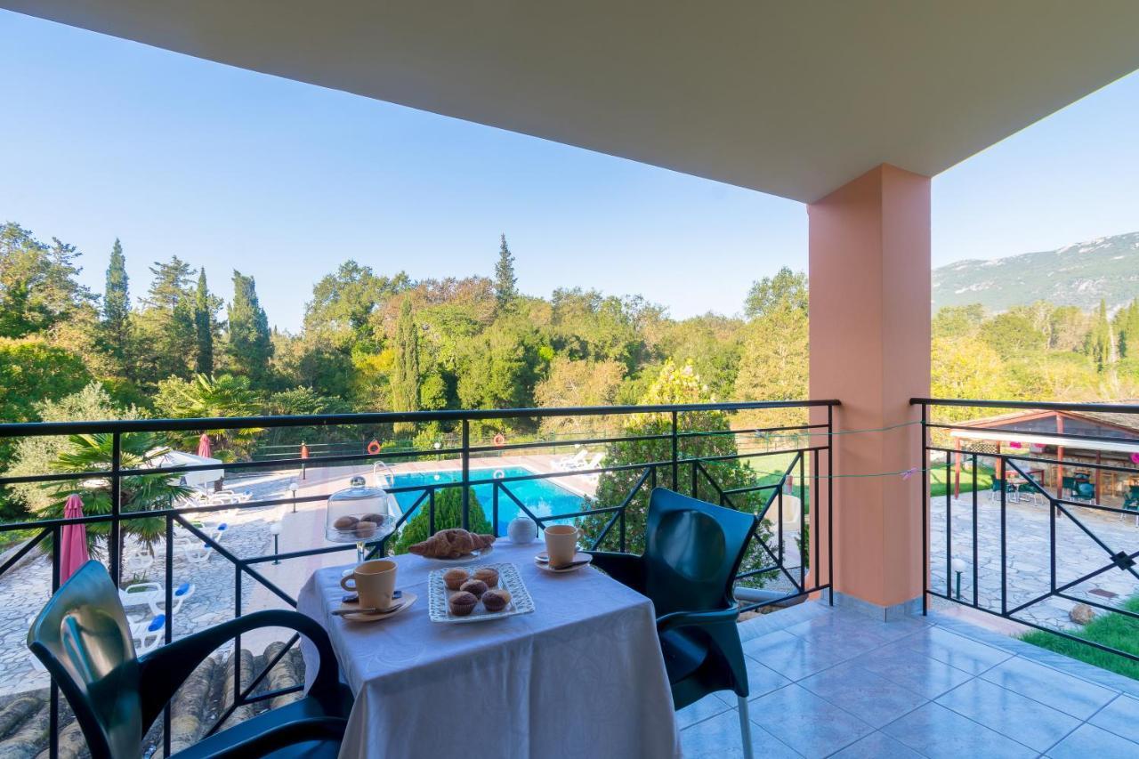Rivendell Apartments Áno Korakiána Zewnętrze zdjęcie