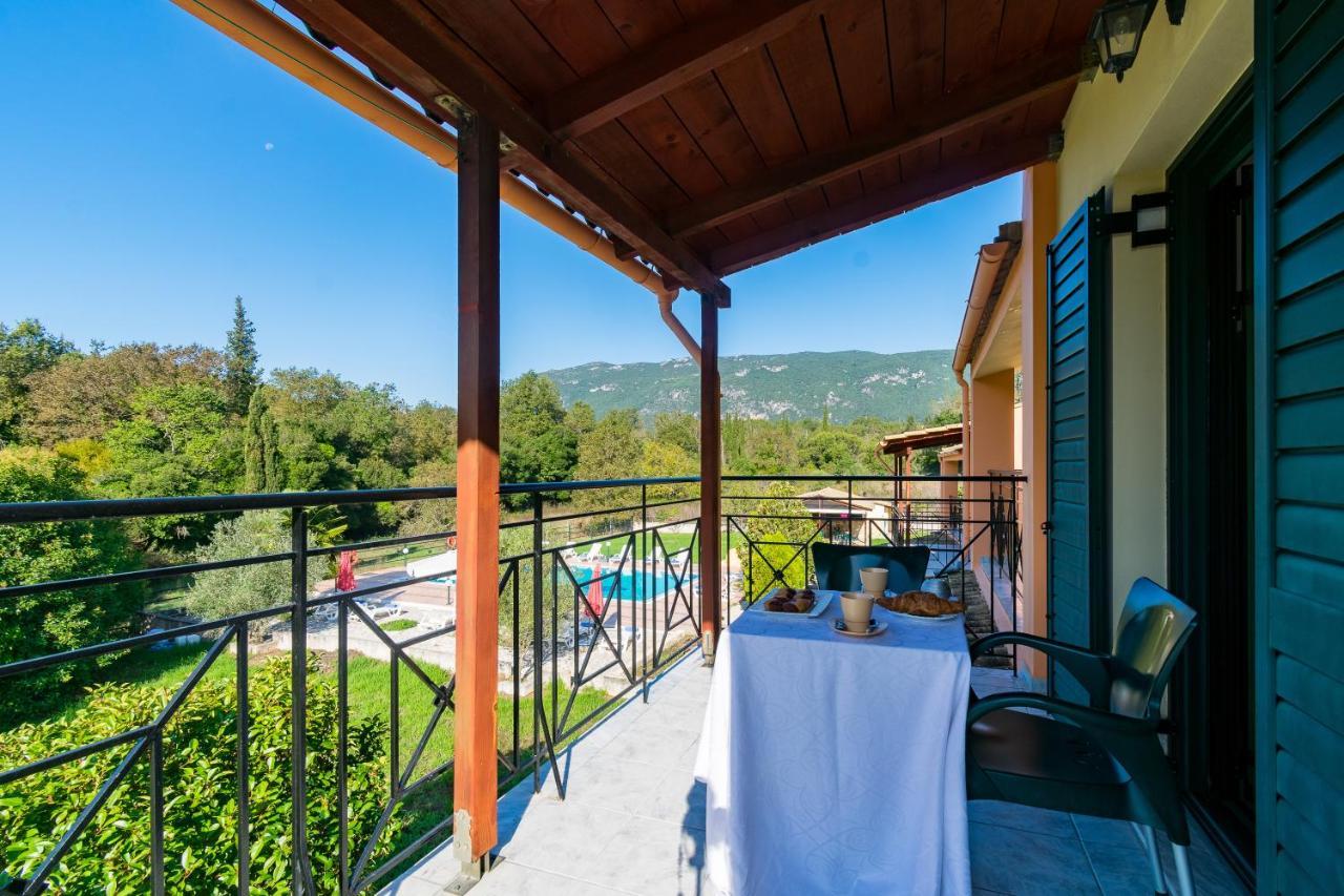 Rivendell Apartments Áno Korakiána Zewnętrze zdjęcie