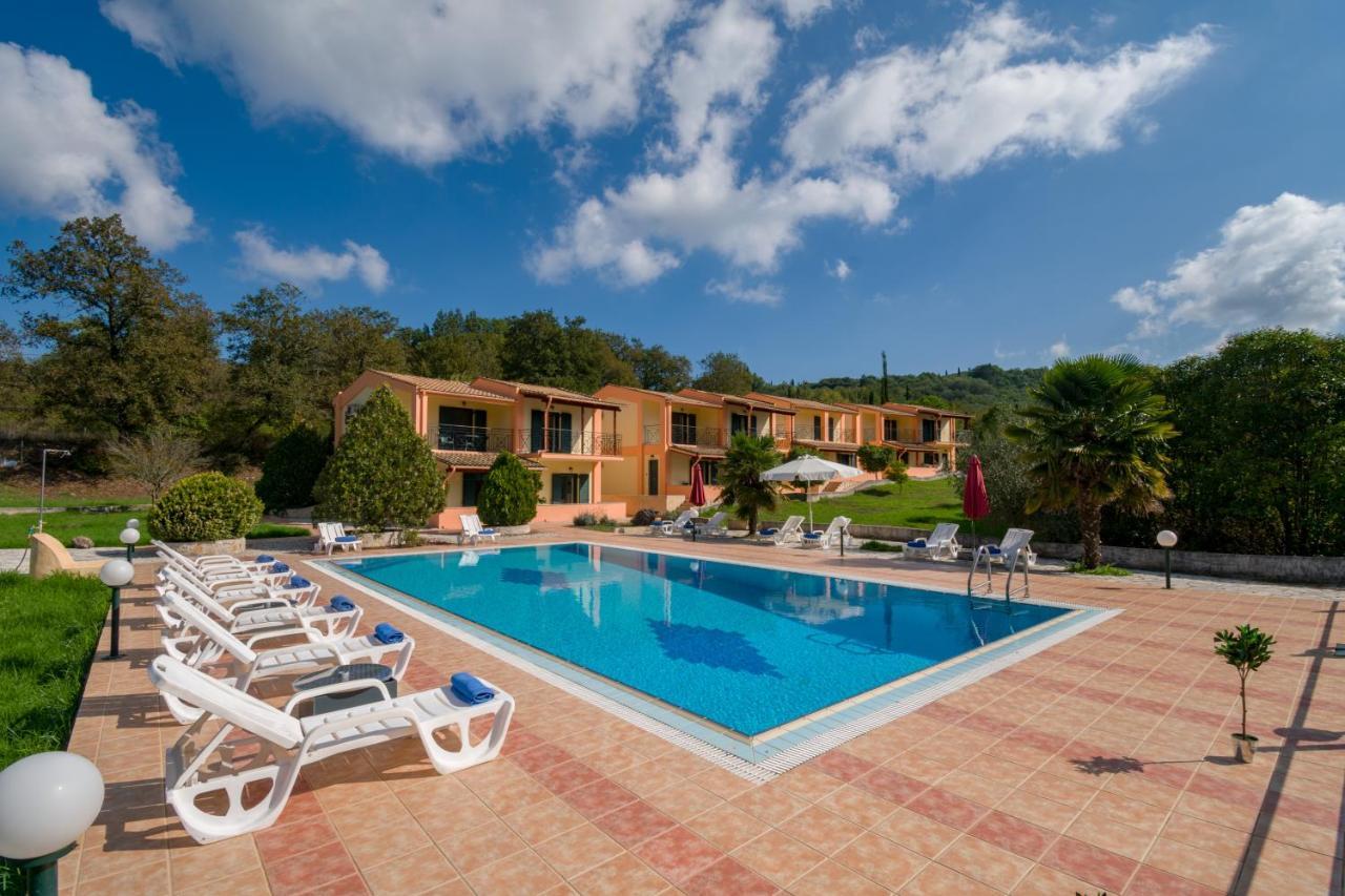 Rivendell Apartments Áno Korakiána Zewnętrze zdjęcie
