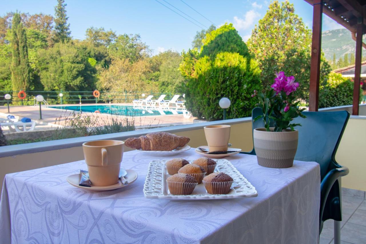 Rivendell Apartments Áno Korakiána Zewnętrze zdjęcie